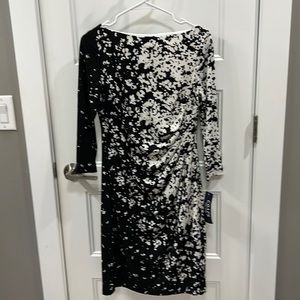 Chaps dress. NWT. Size small